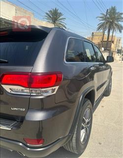 جيب جراند شيروكي